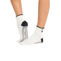 ToeSox Grip Melody kojinės, spalva Ivory – ant pėdų, vaizdas iš šono