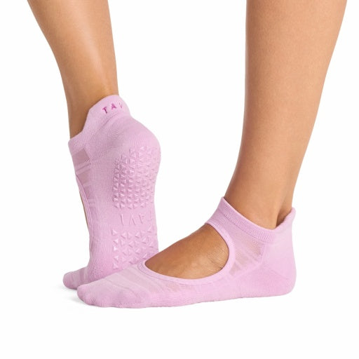 Tavi Grip Emma Breeze kojinės, spalva Moonlit lilac – ant pėdų, vaizdas iš šono