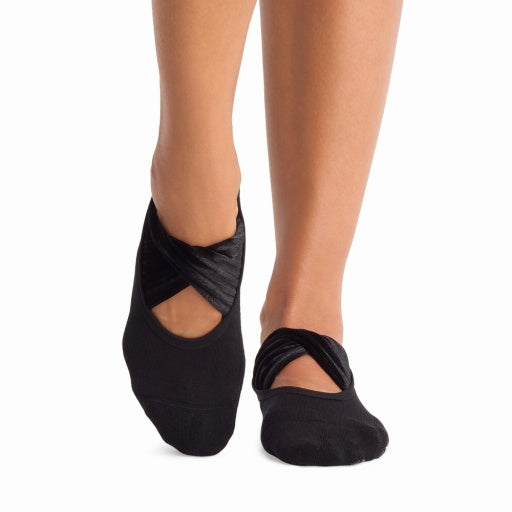Tavi Grip Penny kojinės, spalva Ebony velvet – ant pėdų, vaizdas iš priekio
