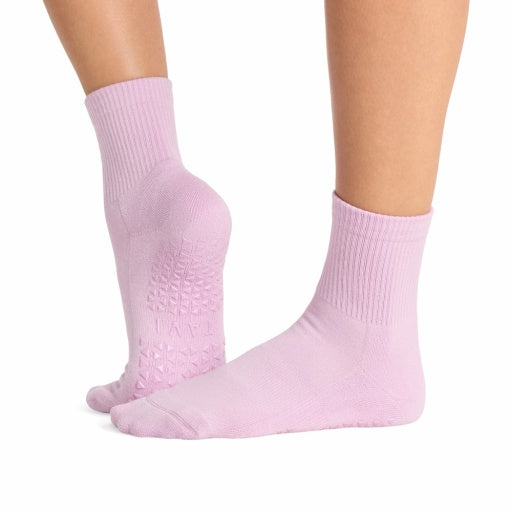 Tavi Grip Aria Stripe kojinės, spalva Moonlit lilac – ant pėdų, vaizdas iš šono