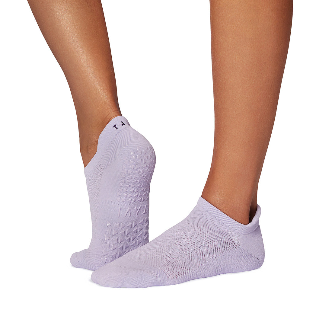 Tavi Grip Savvy Tec kojinės, spalva Soft Lavender – ant pėdų, vaizdas iš šono