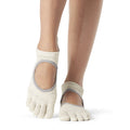 ToeSox Full Toe Bellarina pirštuotos kojinės, spalva Oatmeal – ant pėdų, vaizdas iš priekio